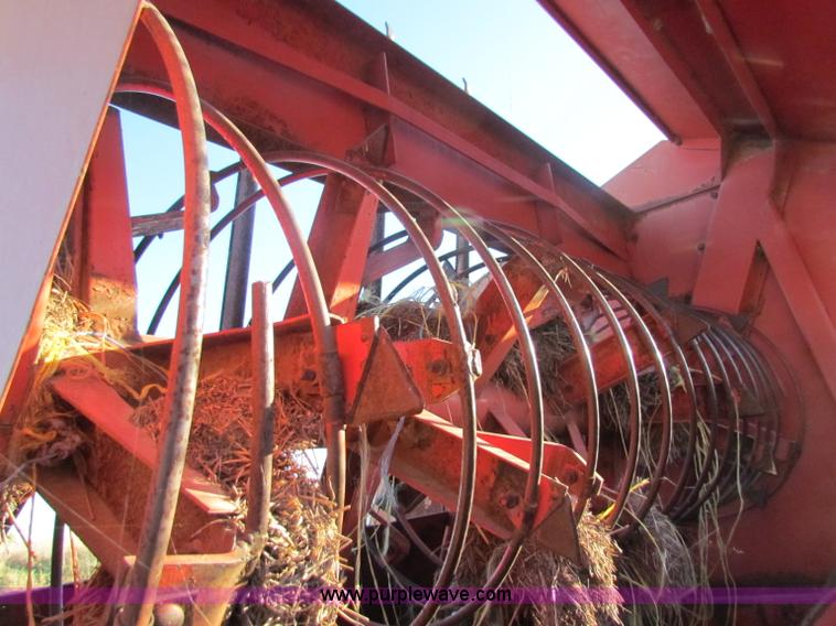 image for item G4313 Hesston StakProcessor 10 hay bale processor