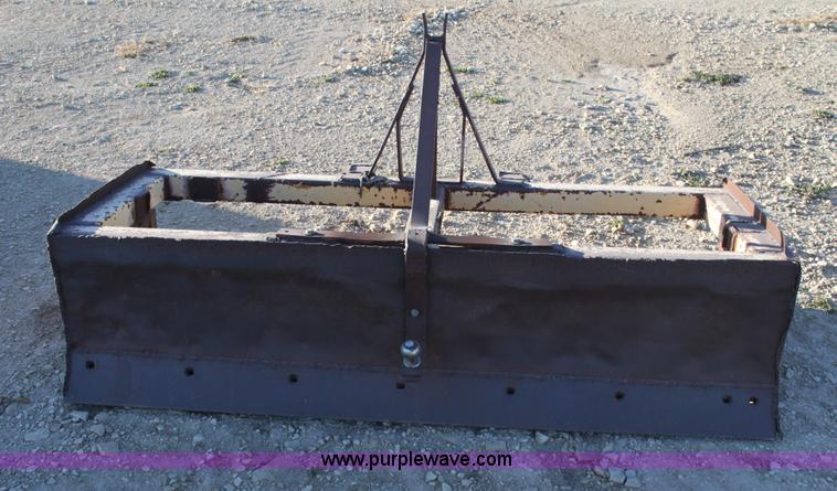 image for item G4316 Three point steel box blade