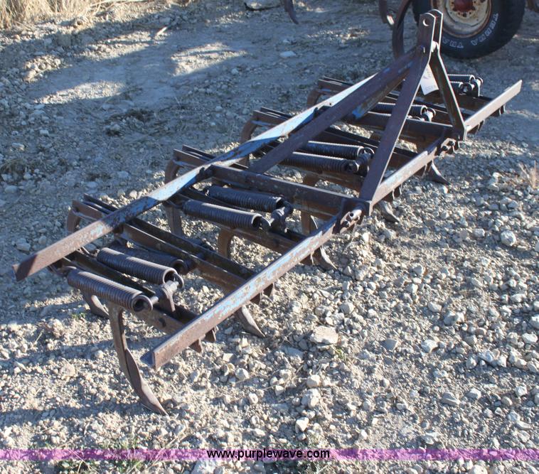 image for item G4322 Spring tooth harrow