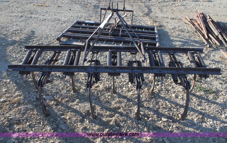 image for item G4322 Spring tooth harrow