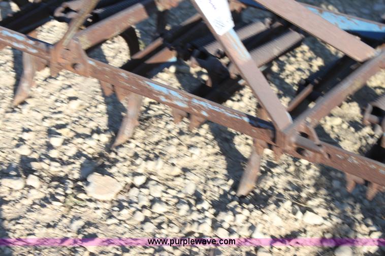 image for item G4322 Spring tooth harrow