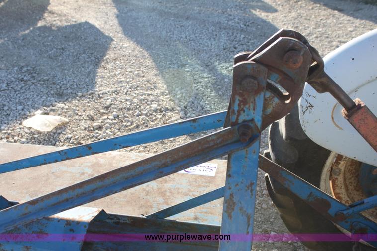 image for item G4331 Ford 5' mower