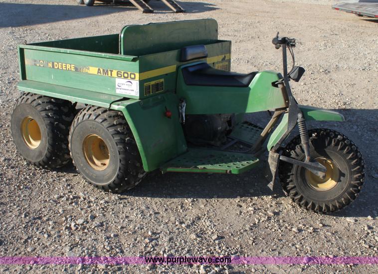 image for item G4332 John Deere AMT600 utility vehicle