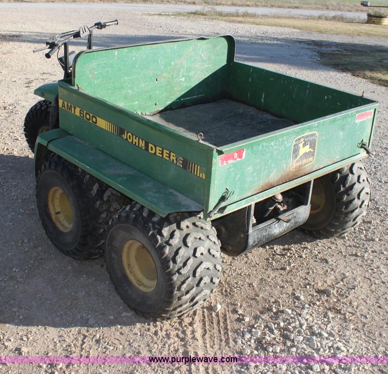 image for item G4332 John Deere AMT600 utility vehicle