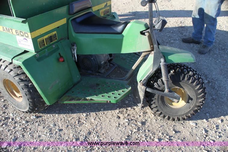 image for item G4332 John Deere AMT600 utility vehicle