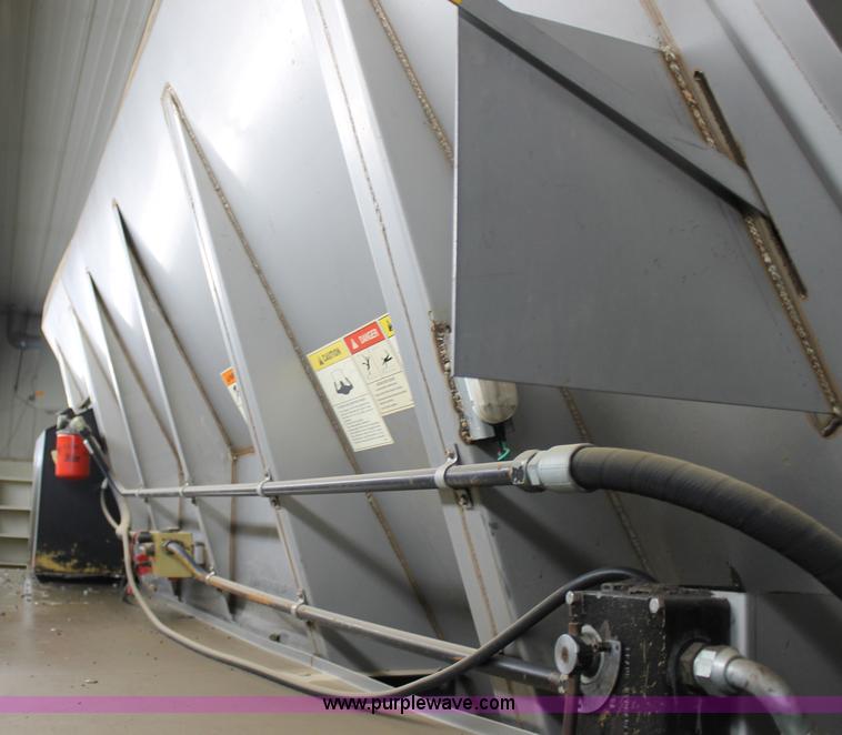 image for item G5825 New Leader 7020 dry tender box