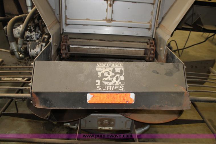 image for item G5825 New Leader 7020 dry tender box