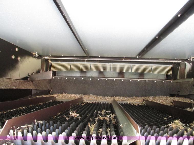 image for item G9221 1993 Gleaner R62 combine