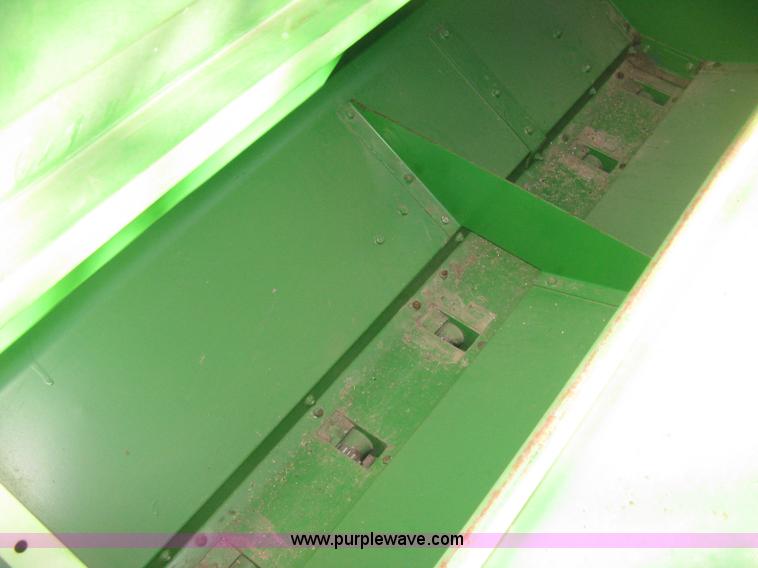 image for item H4458 John Deere 455 grain drill