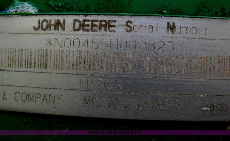 image for item H4458 John Deere 455 grain drill