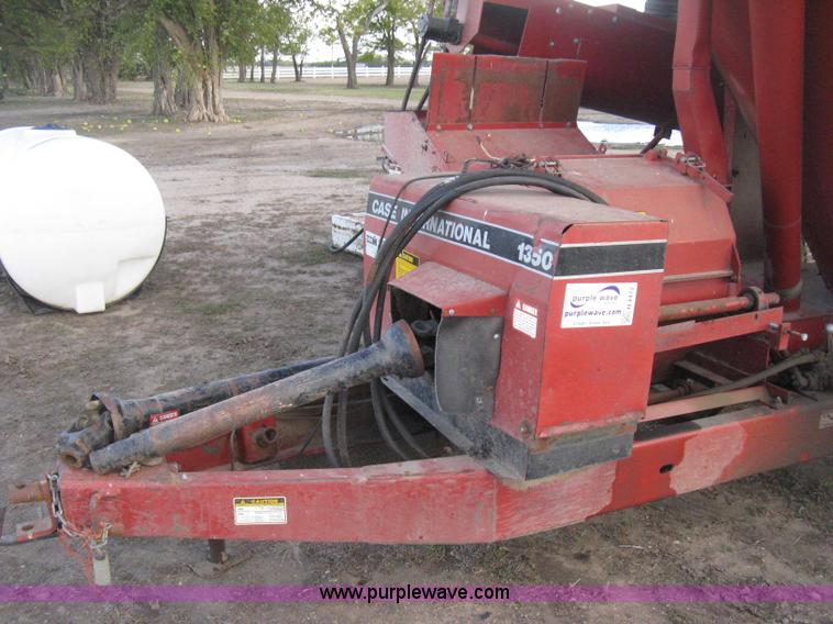 image for item H4472 Case 1350 grinder/mixer
