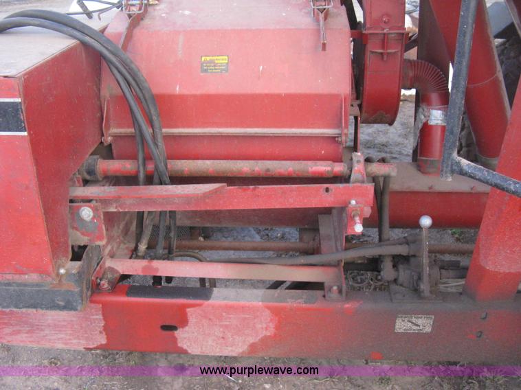 image for item H4472 Case 1350 grinder/mixer