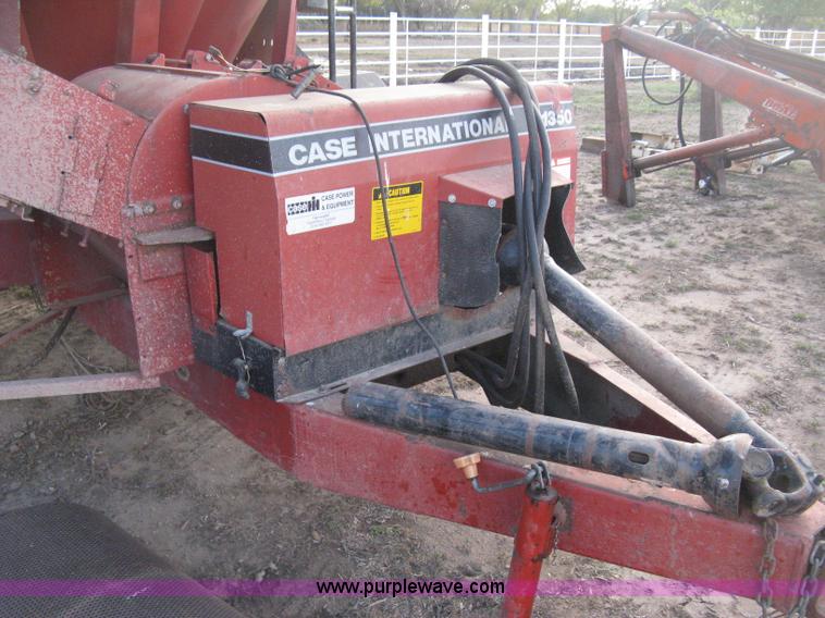 image for item H4472 Case 1350 grinder/mixer