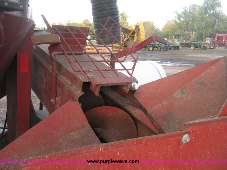 image for item H4472 Case 1350 grinder/mixer