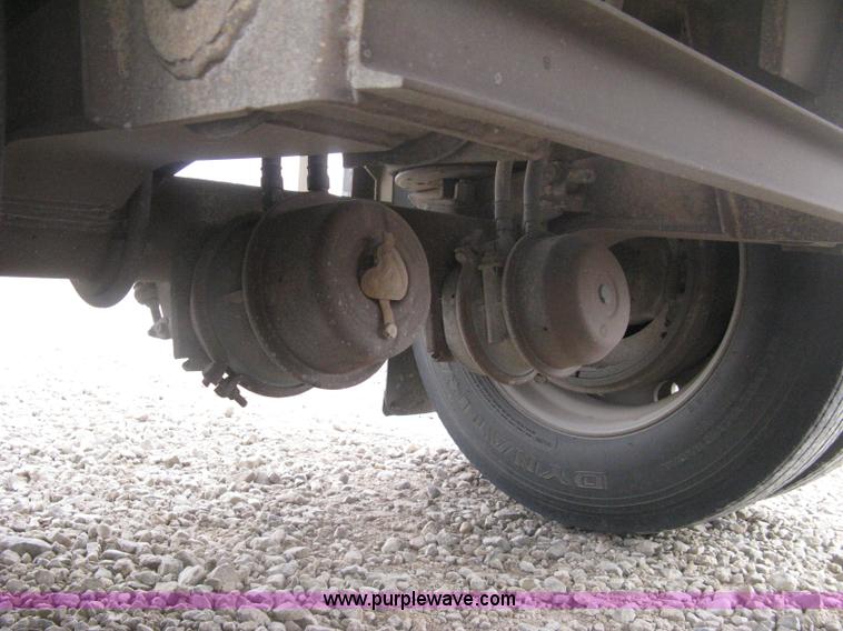 image for item H6313 1996 Timpte Super Hopper bottom trailer