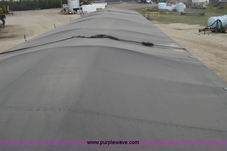 image for item H6313 1996 Timpte Super Hopper bottom trailer