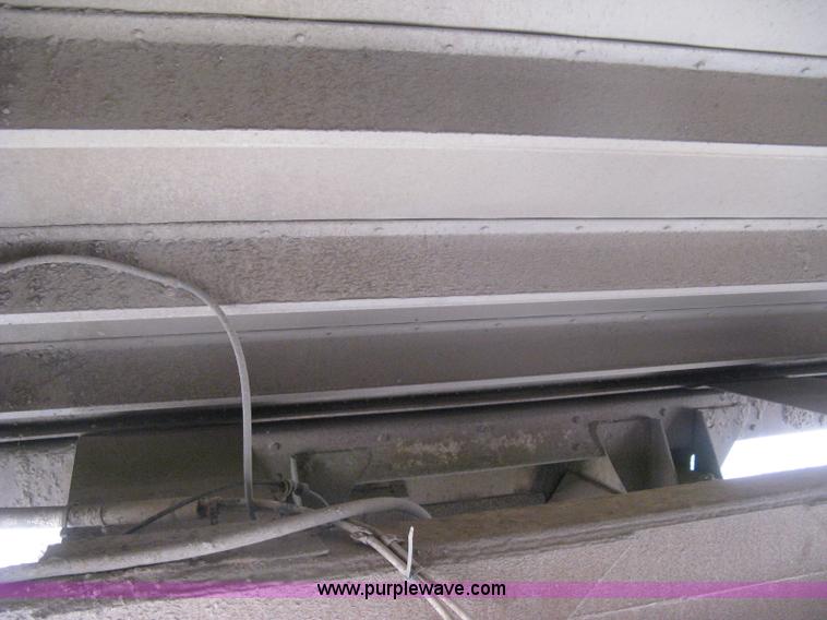 image for item H6313 1996 Timpte Super Hopper bottom trailer