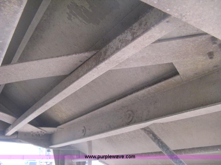 image for item H6313 1996 Timpte Super Hopper bottom trailer