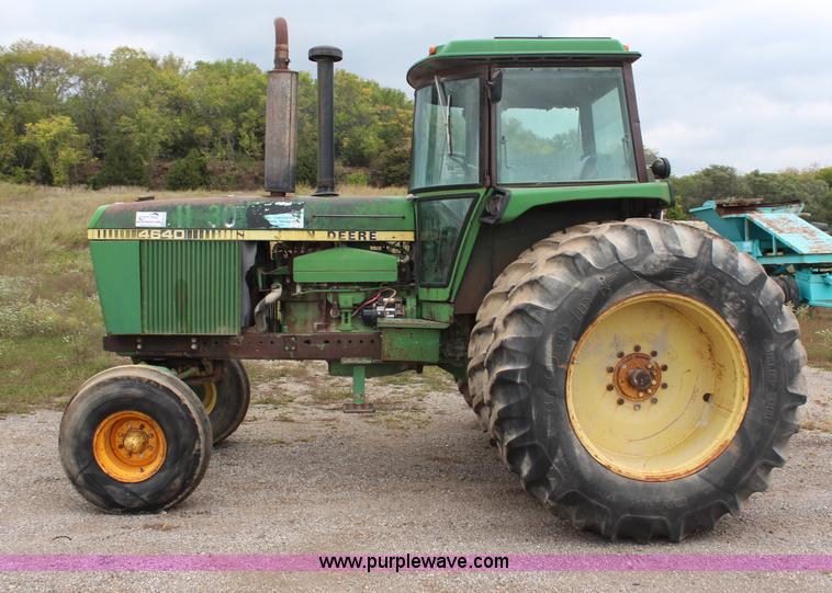 image for item H6775 1978 John Deere 4640 tractor