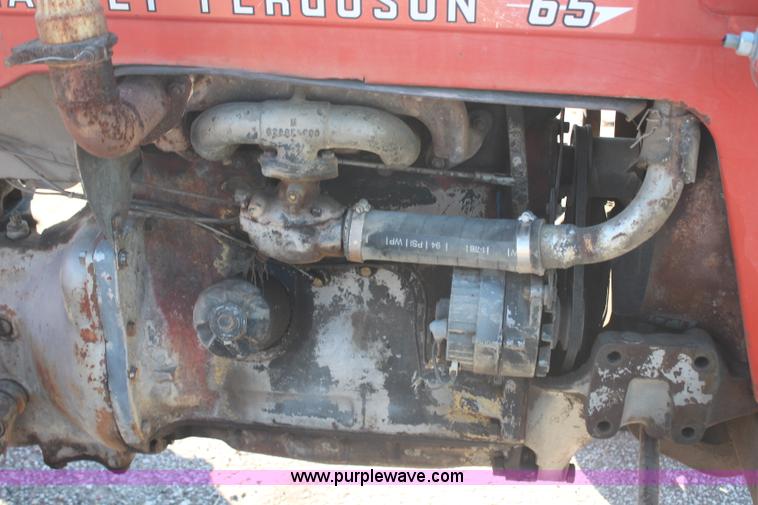 image for item H6814 1958 Massey-Ferguson 65 tractor