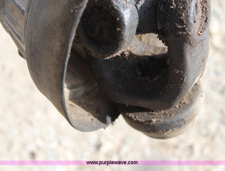 image for item H7977 New Holland 570 square baler