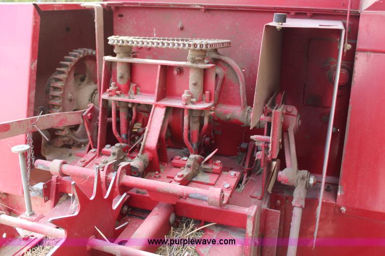 image for item H7977 New Holland 570 square baler