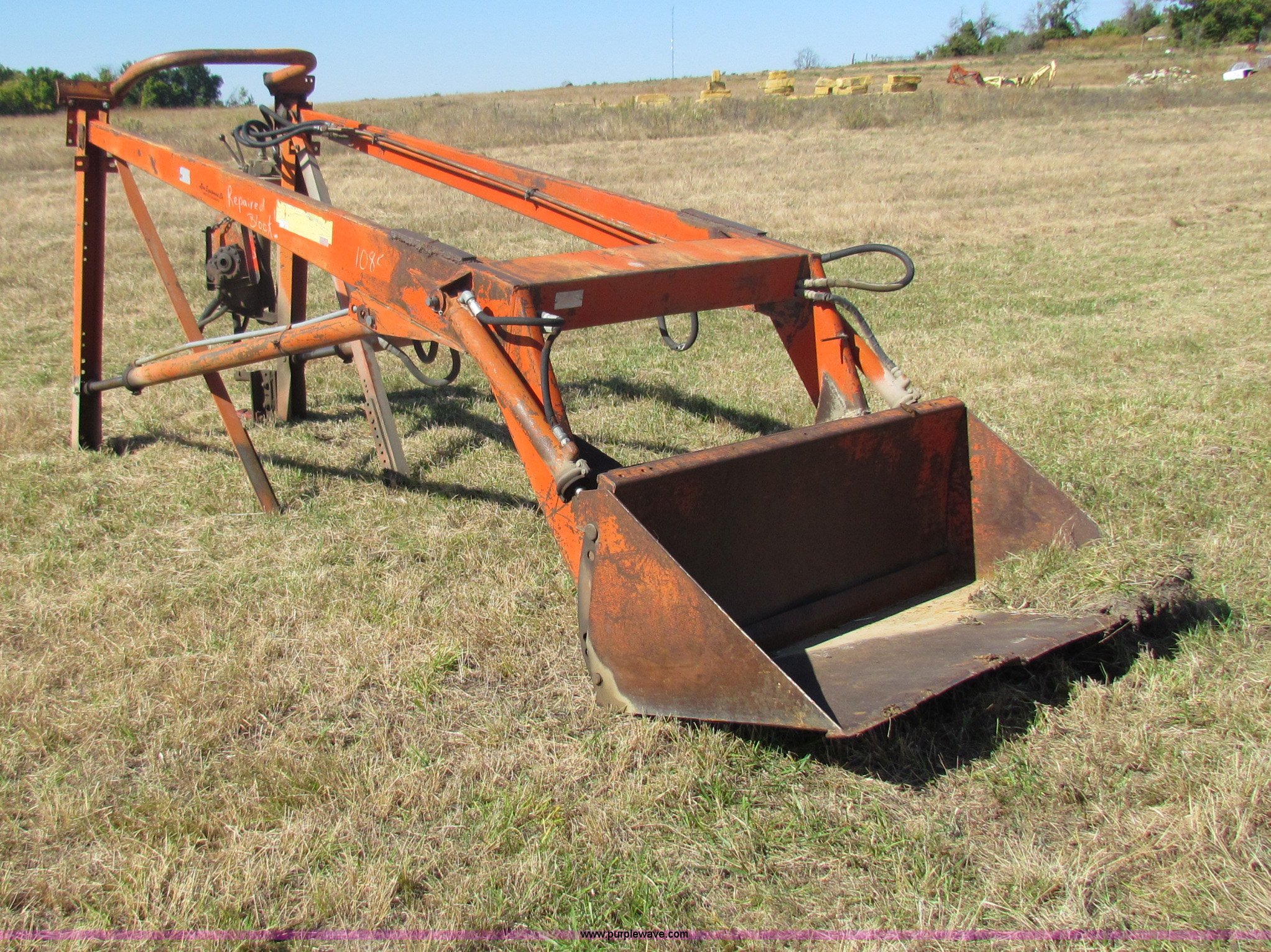 Farm Hand F11 loader in Severy, KS Item G4303 sold Purple Wave
