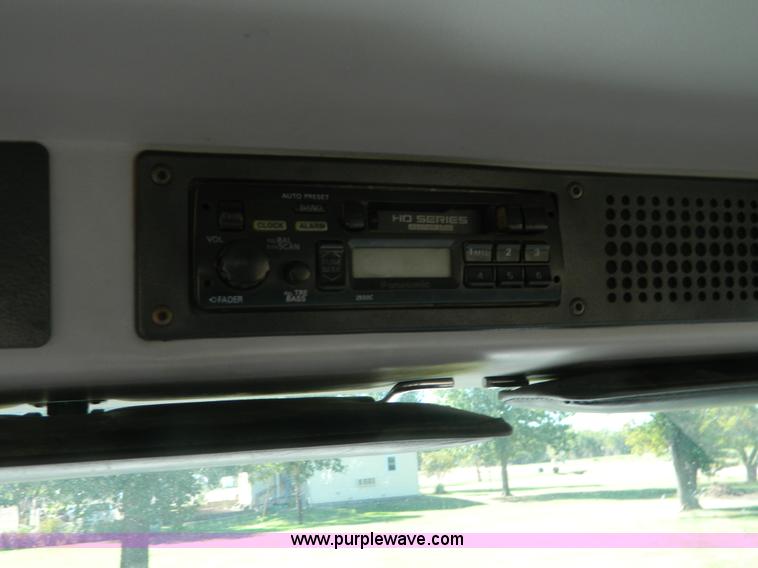 image for item AD9976 2000 Freightliner FL70 truck cab and chassis