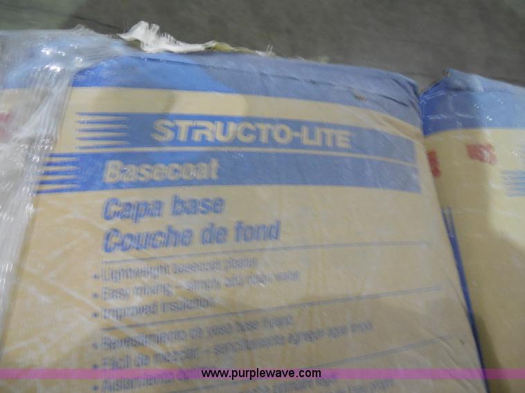 (96) bags of StructoLite base coat plaster in Spring Hill, KS Item
