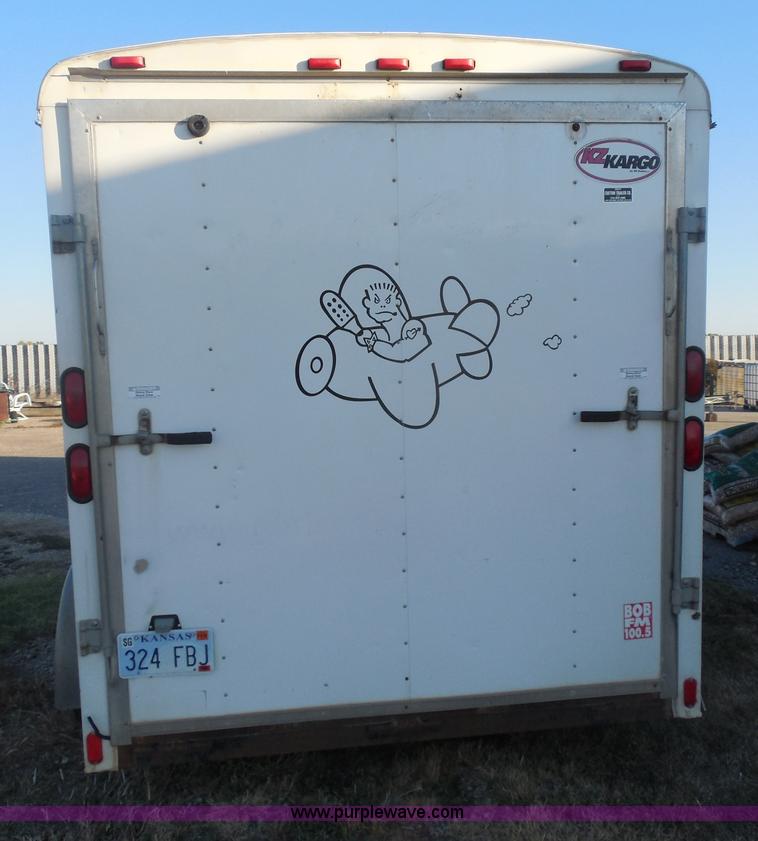 image for item AR9229 2004 150" enclosed box trailer