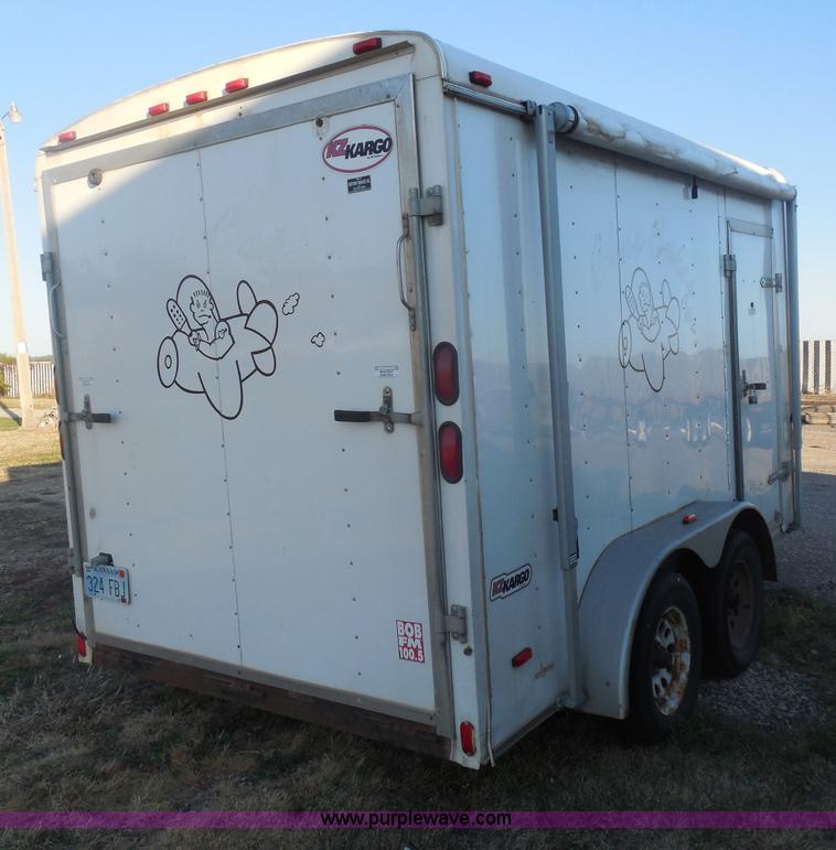 image for item AR9229 2004 150" enclosed box trailer