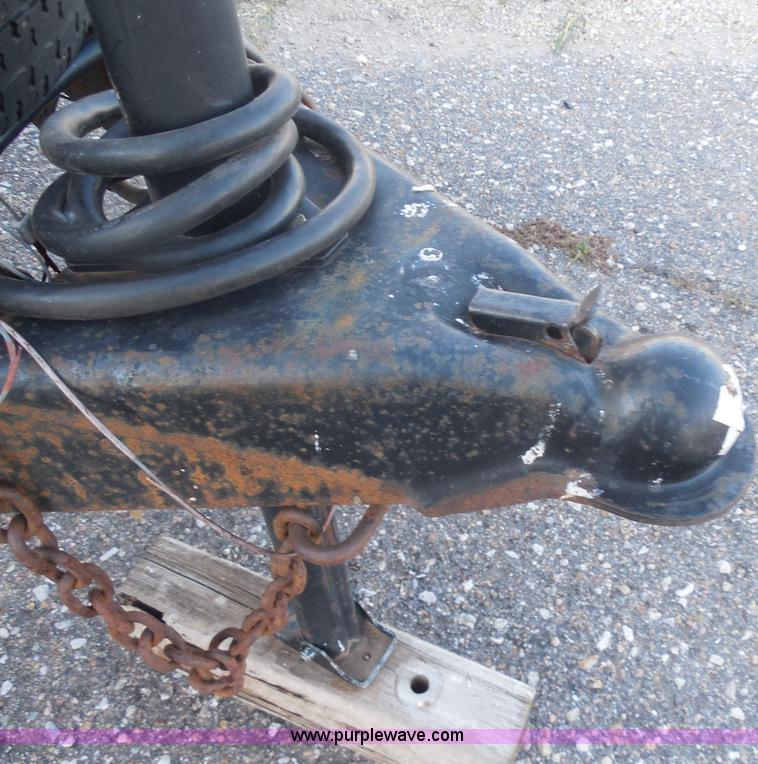 image for item AR9229 2004 150" enclosed box trailer