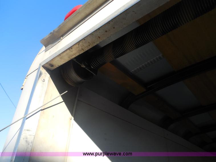 image for item AR9229 2004 150" enclosed box trailer