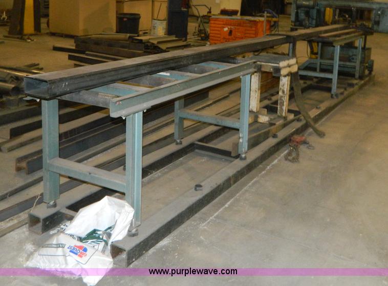 image for item AZ9062 Ellis 2000 commercial metal band saw