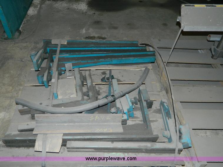 image for item AZ9077 Ursuiken KPD180 press