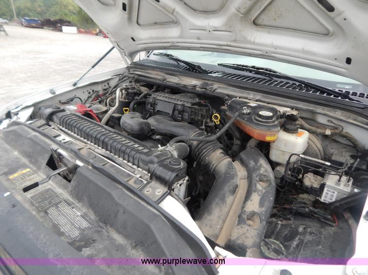 image for item B5841 2007 Ford F250 pickup truck