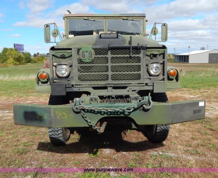 image for item B5933 1984 Am General M925 military truck