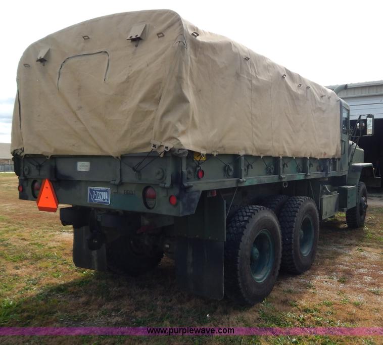 image for item B5933 1984 Am General M925 military truck