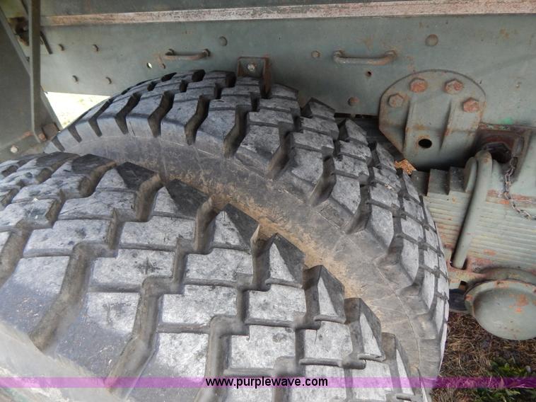 image for item B5933 1984 Am General M925 military truck