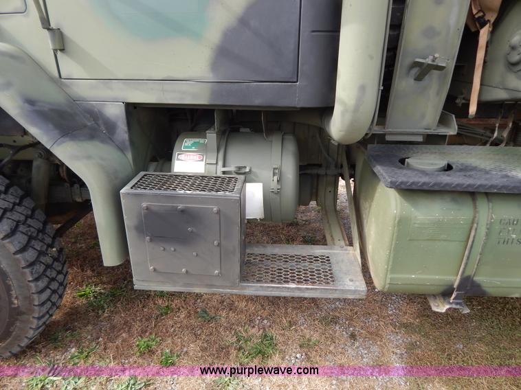 image for item B5933 1984 Am General M925 military truck