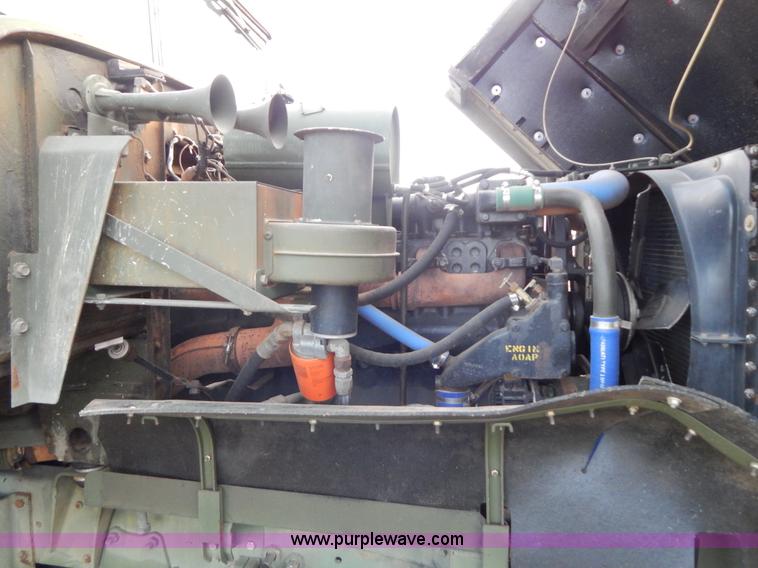 image for item B5933 1984 Am General M925 military truck