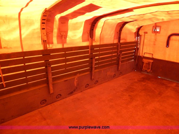 image for item B5933 1984 Am General M925 military truck