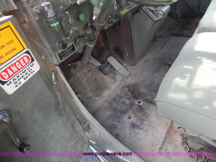 image for item B5933 1984 Am General M925 military truck