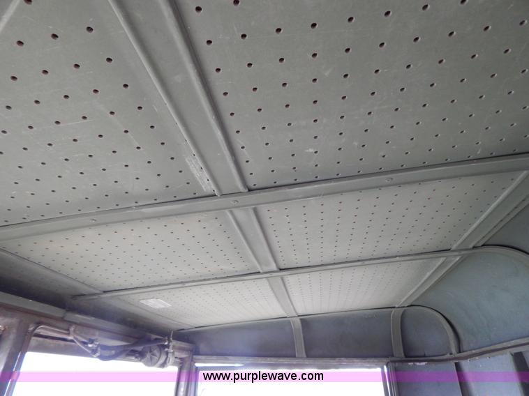 image for item B5933 1984 Am General M925 military truck