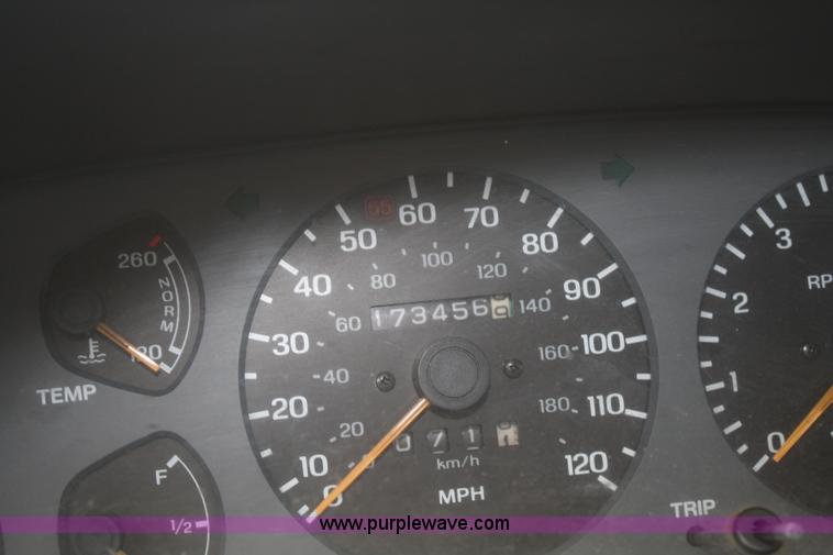 image for item C4437 1989 Ford Probe GT