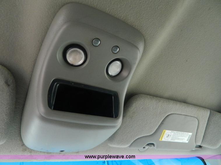 image for item D6055 2000 Chevrolet Silverado 1500 Ext. Cab pickup truck