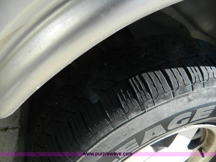 image for item D6056 1999 Chevrolet Express 1500 Cargo van