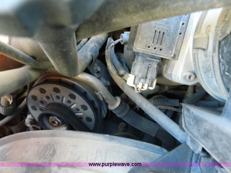 image for item D6056 1999 Chevrolet Express 1500 Cargo van