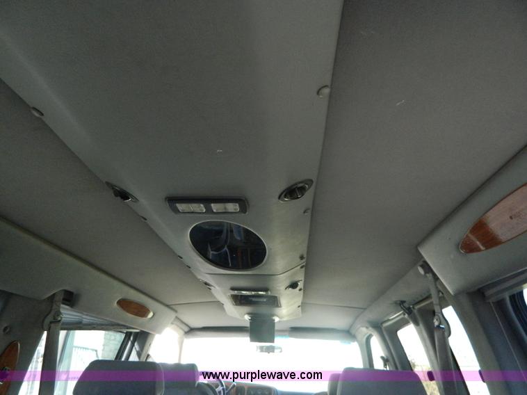 image for item D6056 1999 Chevrolet Express 1500 Cargo van