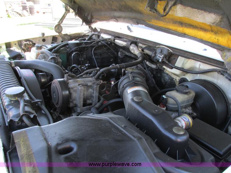 image for item F5322 1995 Ford F350 XLT Crew Cab pickup truck